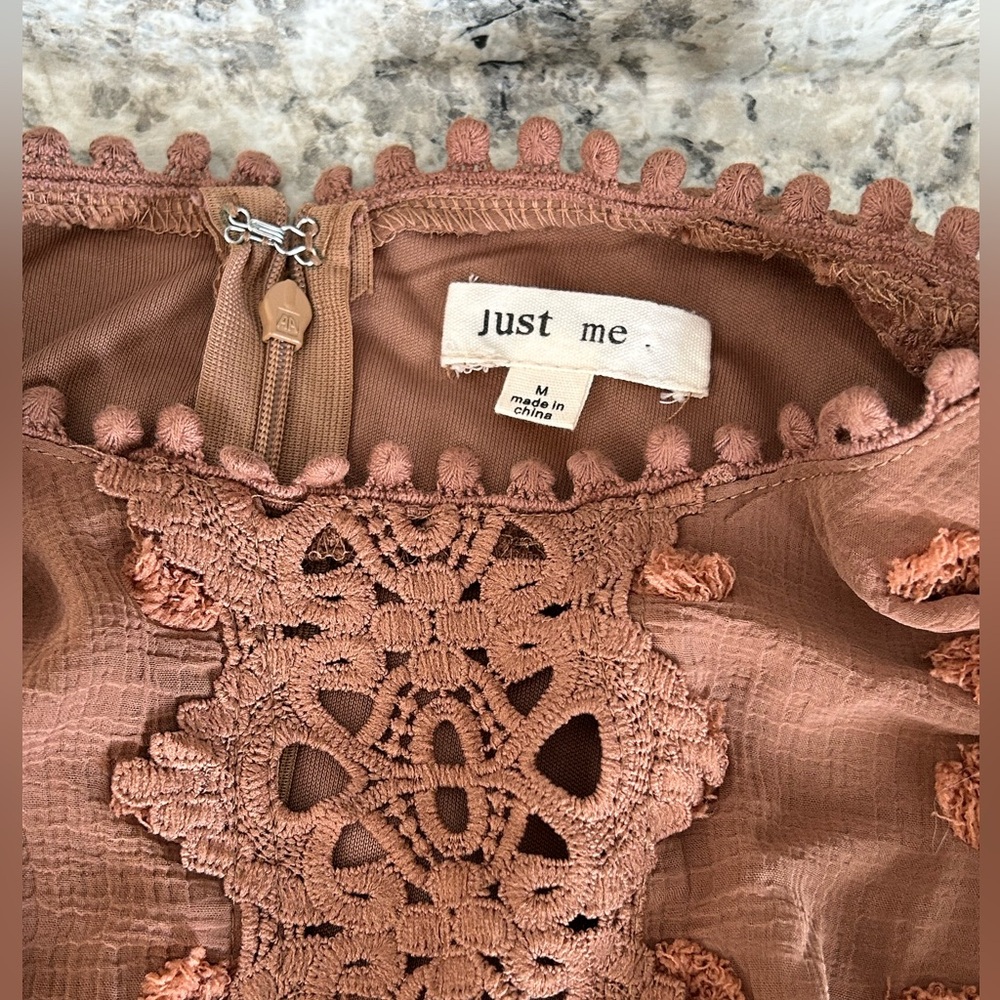 Just Me Boho Swiss Dot Crochet Lace Ruffled Hem Party Mini Dress Cognac Size M - Picture 8 of 15